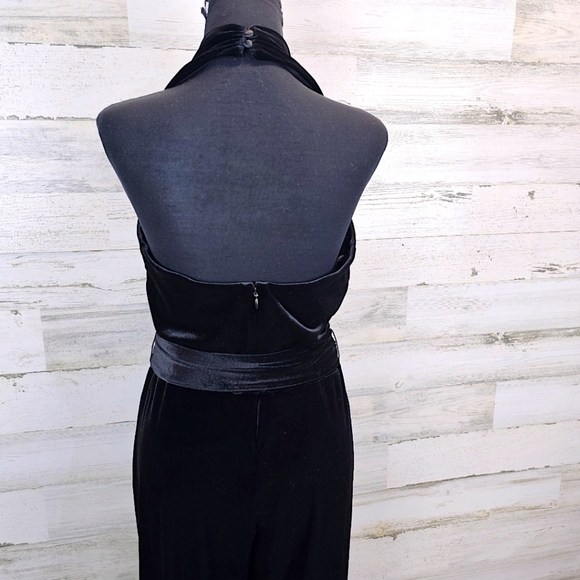 Banana Republic Womens Petite Velvet Halter Neck Jumpsuit 10P Black Party Chic - Picture 9 of 13